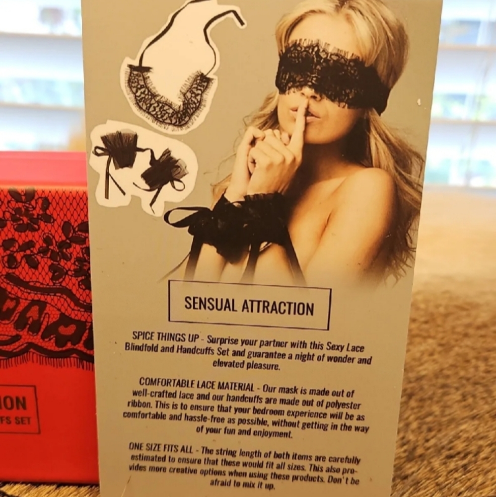 Miss to Mrs Romantic 3pc Box/Black Lace Mask & Lace/Satin hand cuffs